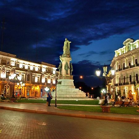 Perfect Apartment Near To Train Station And City Of Center Odesa Exterior photo