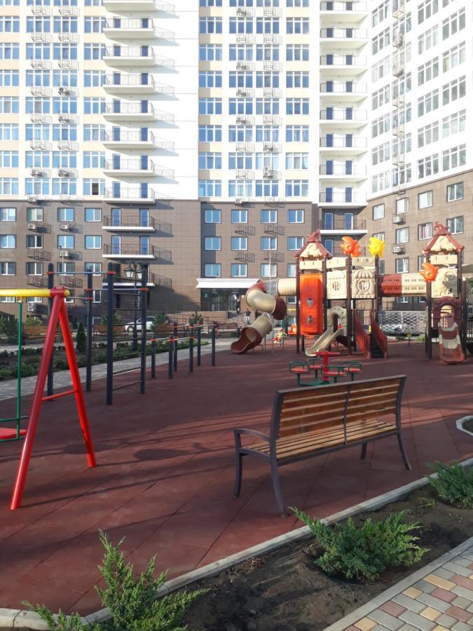 Perfect Apartment Near To Train Station And City Of Center Odesa Exterior photo